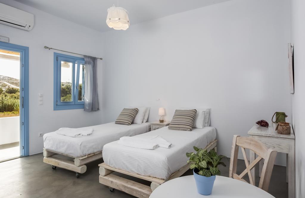 Ammos Studios Donoussa Oda fotoğraf