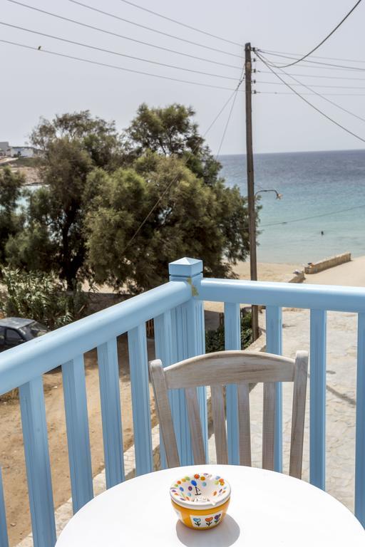 Ammos Studios Donoussa Oda fotoğraf
