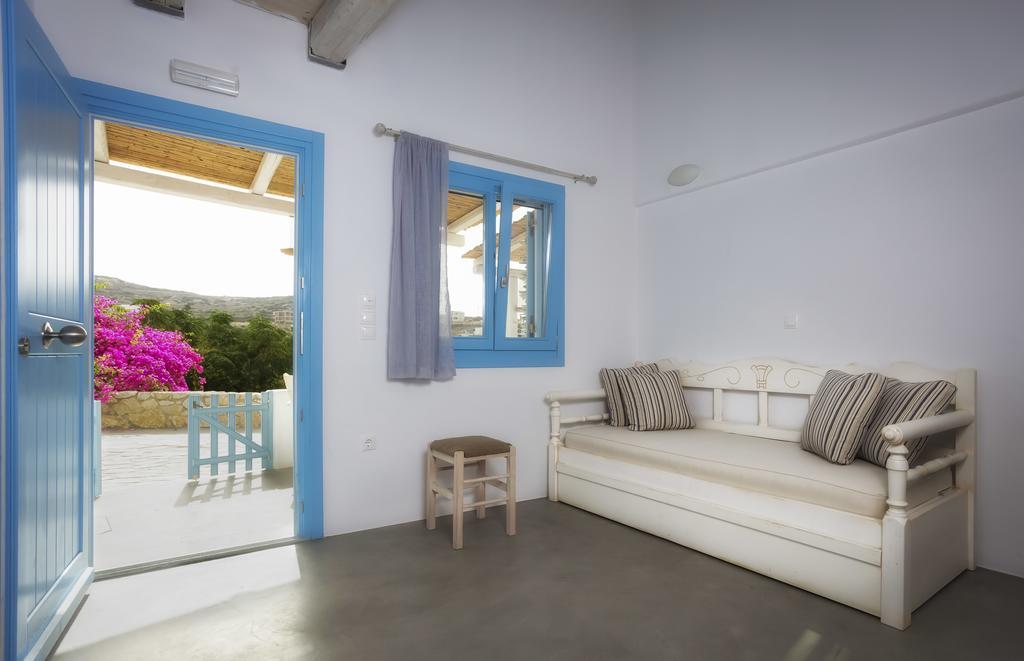 Ammos Studios Donoussa Oda fotoğraf